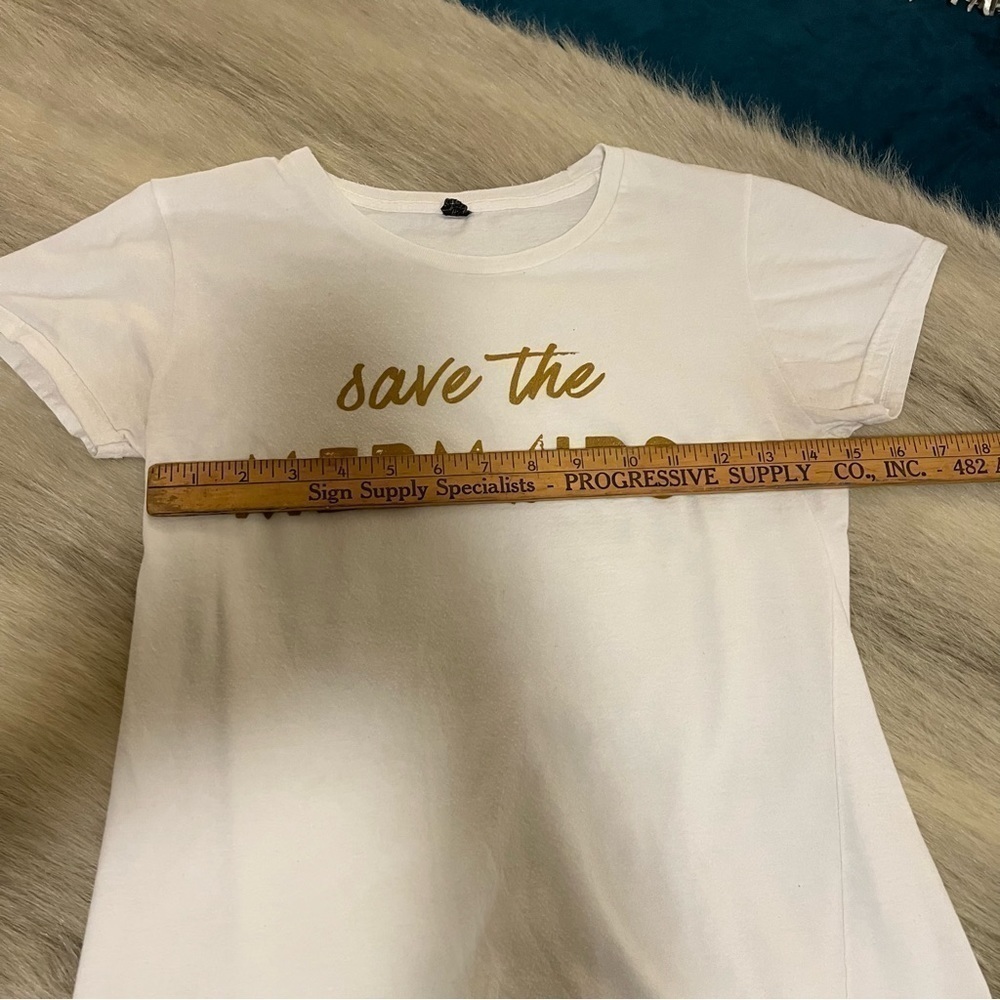“SAVE THE MERMAIDS” S White Short Sleeve Baby Tee Retro Gold Lettering Crew Neck - Picture 6 of 8
